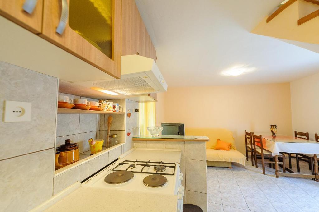Apartments Kovacic_Grubisic Split Room photo