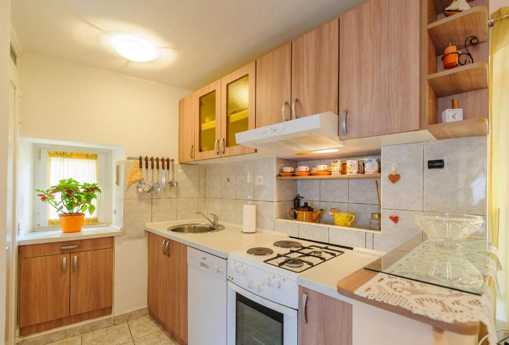 Apartments Kovacic_Grubisic Split Room photo