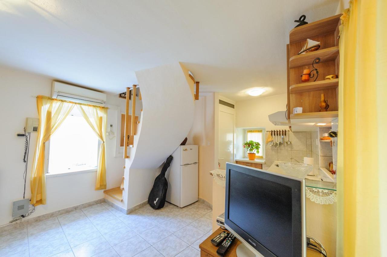 Apartments Kovacic_Grubisic Split Room photo